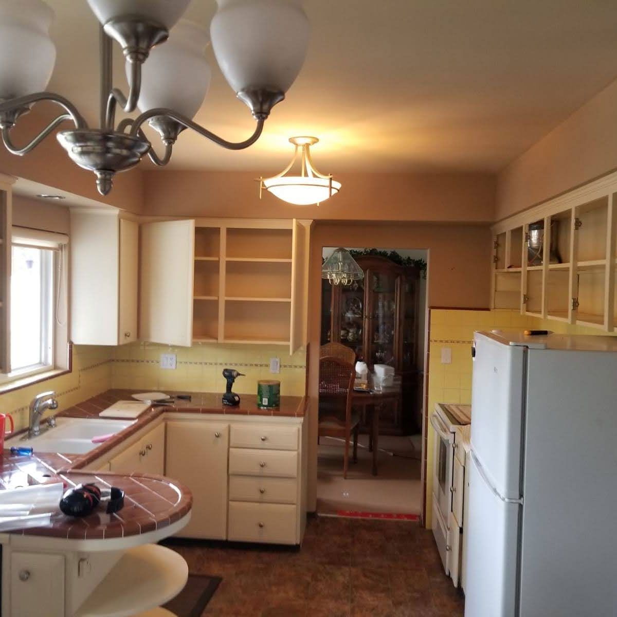Kitchen before renovation